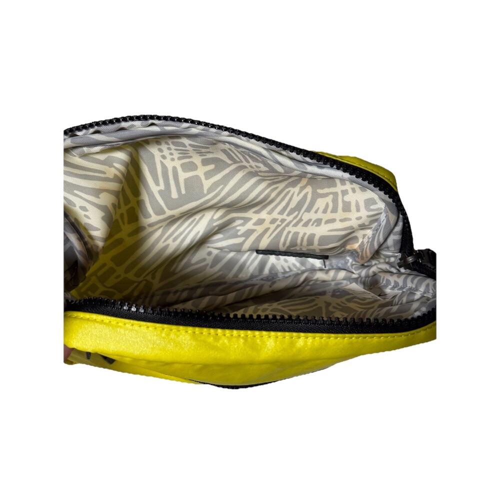 Nike Travel Pouch Bag With Outside Zipper Pocket 9”x6” Yellow Retro Sports - Picture 4 of 8